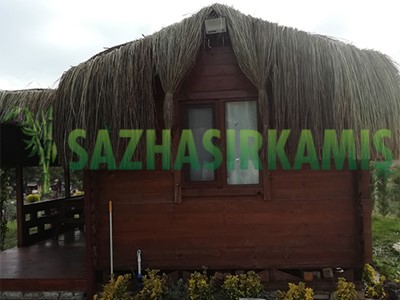 Saçaklı Ot Kaplama